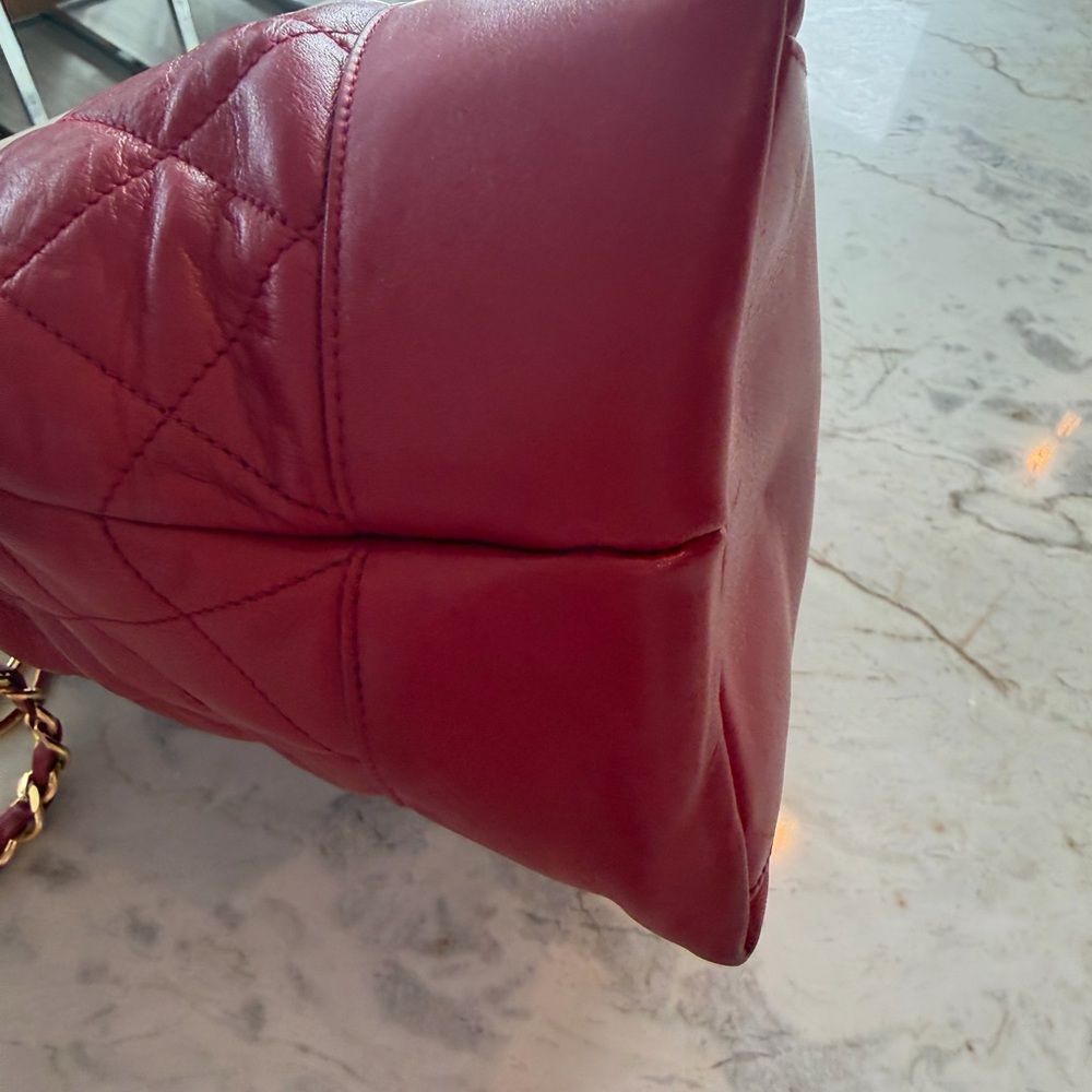 Chanel Red Quilted Chain Tote Bag with Gold Harware - Picture 12 of 16